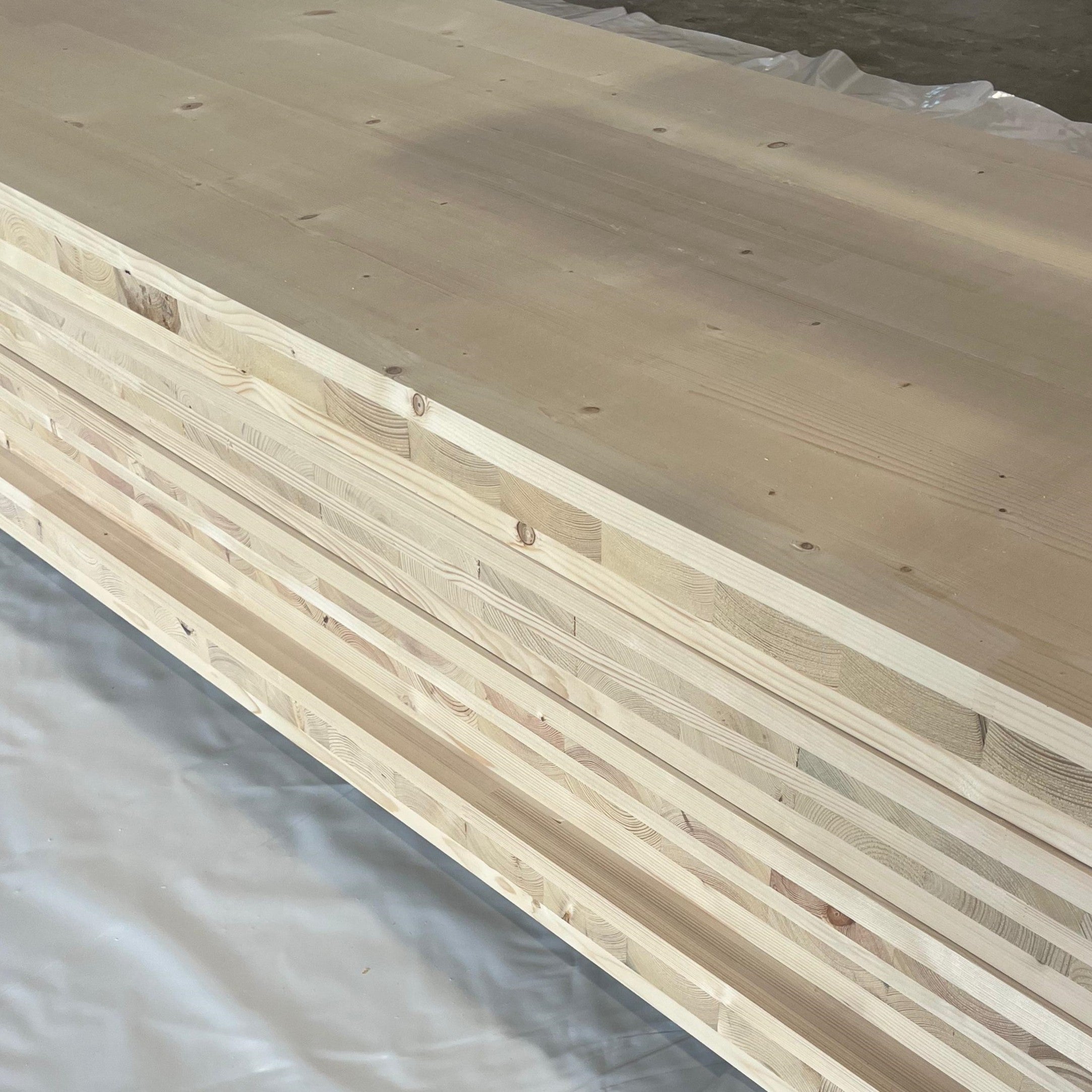 Brettsperrholzplatten